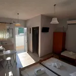 Aparthotel Alexia Studios *