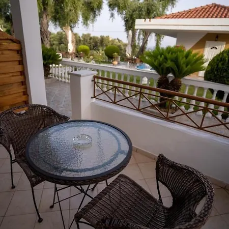 Aparthotel Alexia Studios *