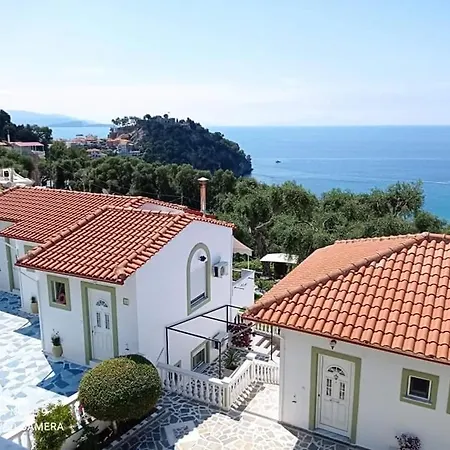 Alexia Studios Aparthotel *