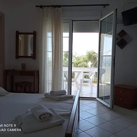 Alexia Studios Aparthotel *